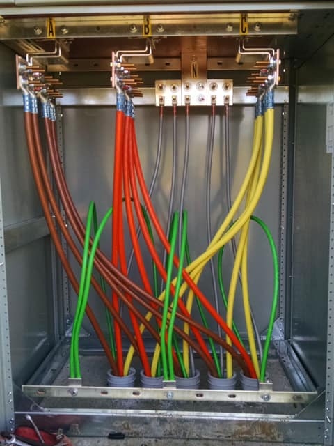 48967422_381111269303347_349860438135013376_n_381111265970014